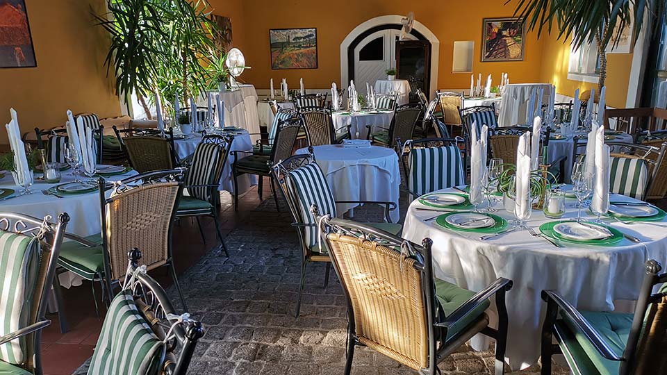 Wirt am Berg, Wels, Catering
